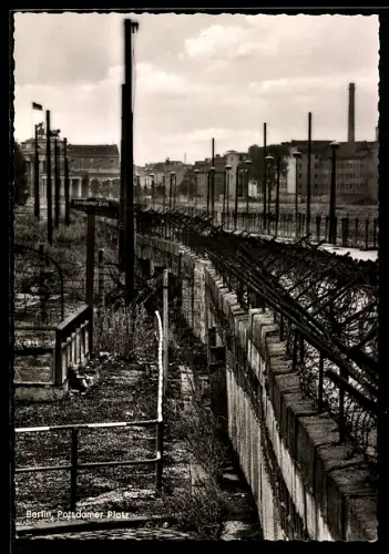 AK Berlin, Potsdamer Platz, Todesstreifen kurz nach dem Mauerbau