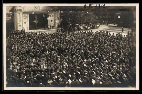 AK Wien, 50jährige Bestandfeier der N.-Ö. Sängerbundes 1913, Sänger, Bläser, Bühne