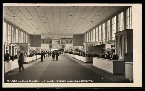 AK Berlin, 16. Grosse Deutsche Rundfunk- und Fernseh-Rundfunk-Ausstellung, Innenansicht