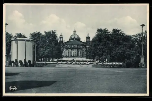 AK Dresden, Jahresschau Deutscher Arbeit 1927, Das Papier, Hauptrestaurant mit Festplatz