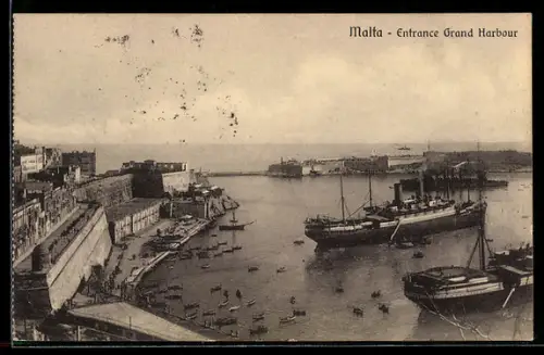 AK Malta, Entrance Grand Harbour mit Dampfer
