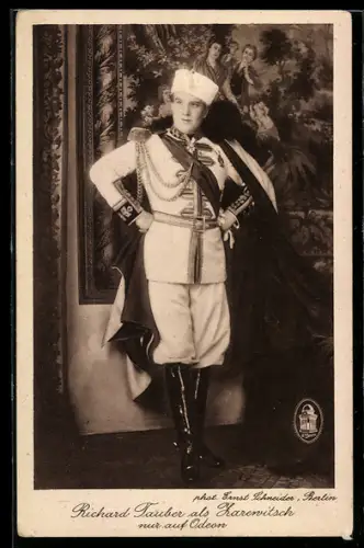 AK Opernsänger Richard Tauber, als Zarenvitsch kostümiert