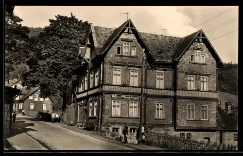 AK Lauscha /Thüringen, HO-Markt, Hauptstrasse, Fachwerkhaus