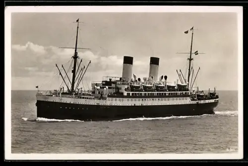 AK Passagierschiff M.S. Monte Olivia in Fahrt auf See