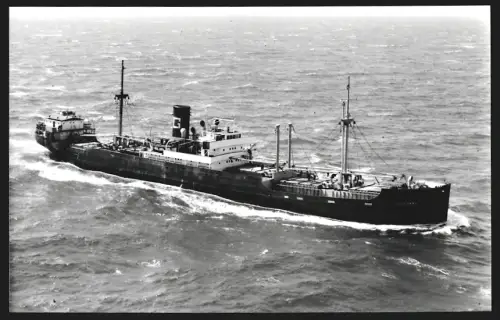 Fotografie Norwegisches Frachtschiff Gudvang in Fahrt auf hoher See