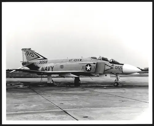 Fotografie Flugzeug Douglas F-4 Phantom der US-Navy Staffel VF-101 Grim Reapers in Key West, Jagdflugzeug
