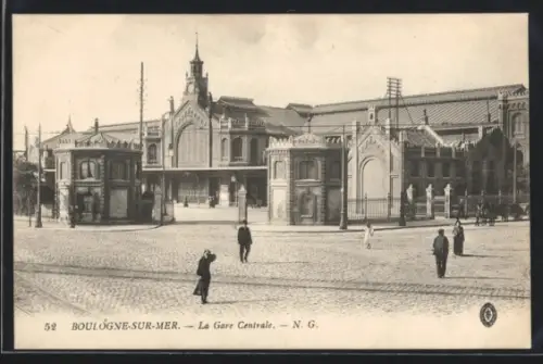 AK Boulogne-sur-Mer, La Gare Centrale, Bahnhof