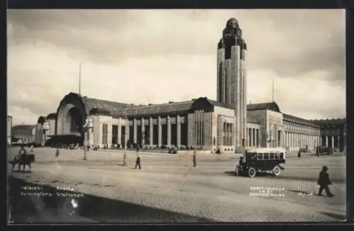 AK Helsinki, Asema, Bahnhof mit Passanten