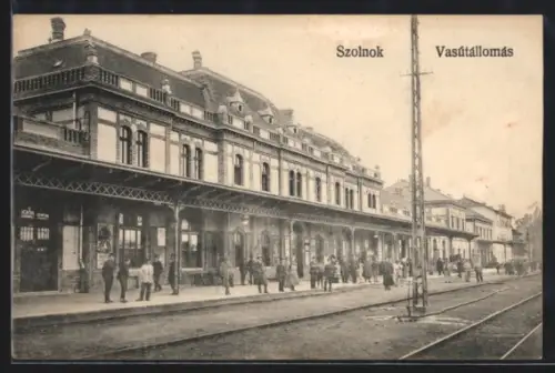 AK Szolnok, Vasútállomás