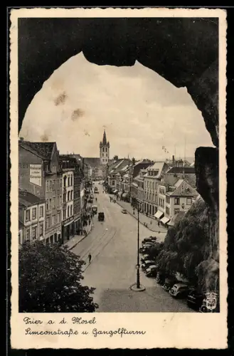 AK Trier a. d. Mosel, Simeonstrasse, Gangolfturm