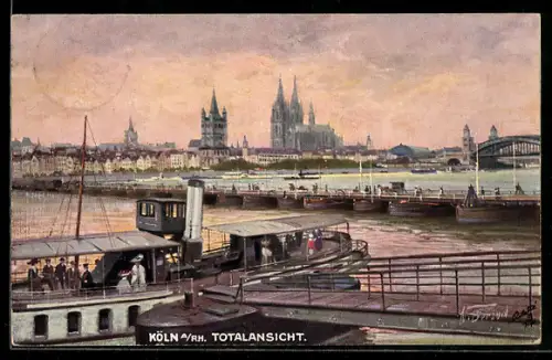 AK Köln, Rheindampfer am Landungssteg mit Blick auf die Stadt