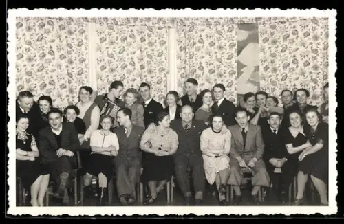 Foto-AK Dresden-Mickten, 10-Jahresfeier Gymnastik-Volksgesundheit 1939