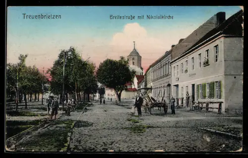AK Treuenbrietzen, Breitestrasse mit Nikolaikirche