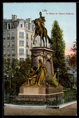 AK Lille, La Statue du Général Faidherbe