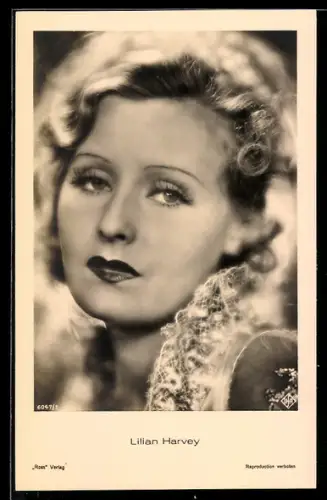 AK Schauspielerin Lilian Harvey sieht traurig aus