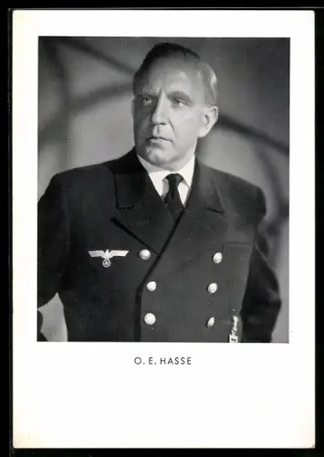 AK Schauspieler O. E. Hasse in Uniform, Reichsadler mit 