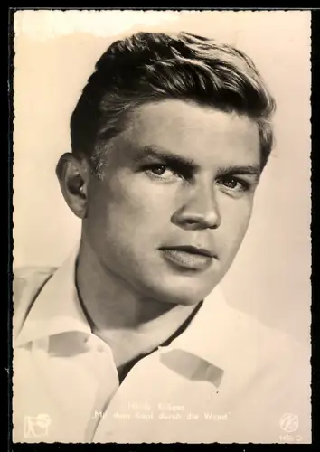 AK Schauspieler Hardy Krüger in Mit dem Kopf durch die Wand