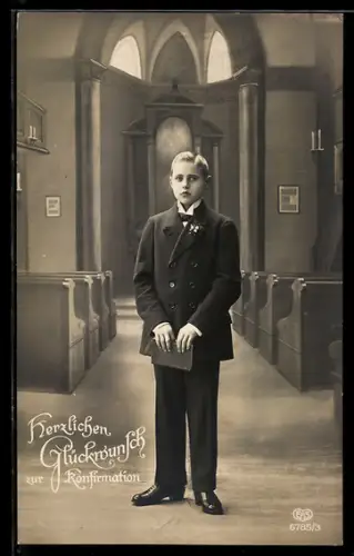 Foto-AK EAS Nr. 6785/3: Junger Mann im Anzug mit Fliege, Glückwunsch zur Konfirmation