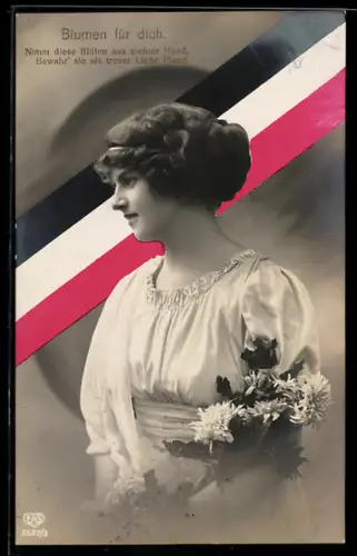 Foto-AK EAS Nr. 2527/3: Fräulein im Kleid mit Blumen