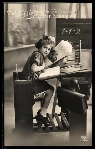 AK Viel Glück zum ersten Schulgang, Mädchen mit Schultüte