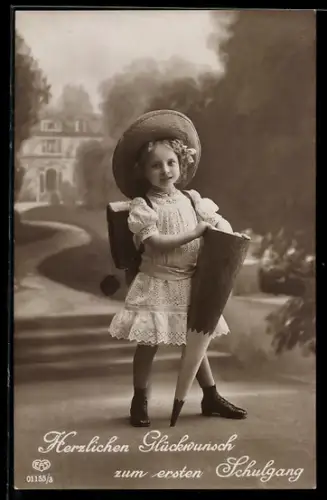 Foto-AK EAS Nr. 01155/3: Mädchen mit Schultüte, Glückwunsch zum Schulanfang