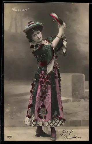 Foto-AK EAS Nr. 327: Carmen, Junge Frau mit Tambourin