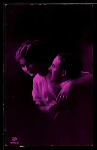 Foto-AK EAS Nr. 101198/2: Eleganter Herr mit junger Frau