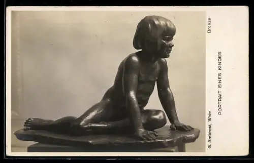 AK Wien, Portrait eines Kindes von G. Ambrosi, Kind sitzt auf dem Boden