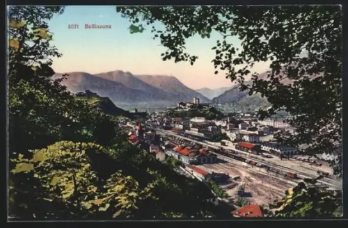 AK Bellinzona, Totalansicht mit Bahnhof