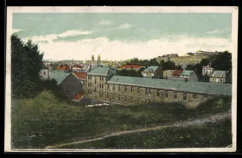 AK Sedan, Panorama mit Kasernen und Stadtansicht