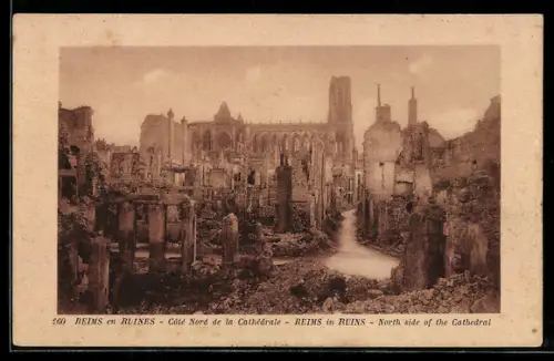 AK Reims, Ruines, Côté Nord de la Cathédrale