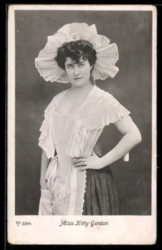 AK Kitty Gordon, Portrait mit Schürze
