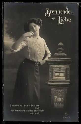 Foto-AK L.J. & F.F. Nr. 2884/6: Ich melde es Dir..., Brennende Liebe