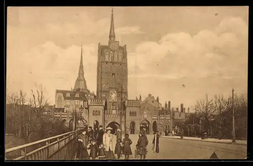 AK Rostock, Blick auf das Kröpeliner Tor