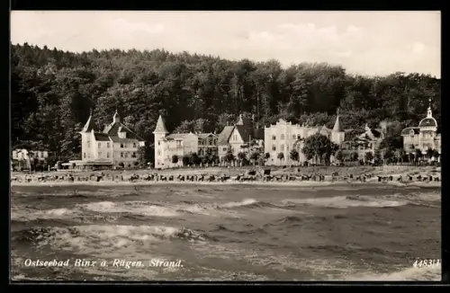 AK Binz a. Rügen, Strand mit Kurgebäuden