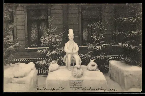 AK Eisplastik: Sitzender Mann mit Geldsäcken