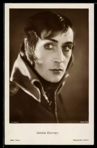 AK Schauspieler Gösta Ekmann mit ernstem Blick