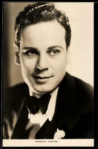 AK Norman Foster, Portrait