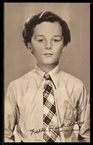 AK Freddie Bartholomew, Portrait