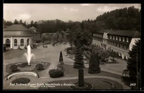 AK Bad Kudowa, Eugen-Quelle, Wandelhalle und Kurplatz aus der Vogelschau