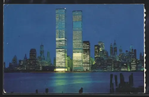 AK New York, NY, World Trade Center, Twin Towers at Night