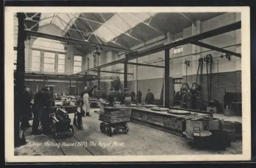 AK London, the Royal Mint, the melting house (1911)