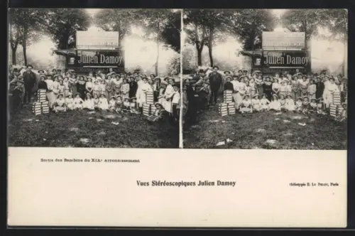 AK Paris, Sortie des Bambins du XIX. Arrondissement, Vues Stéréoscopiques Julien Damoy