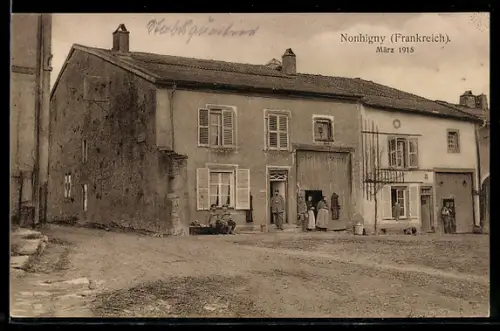 AK Nonhigny, Häuserzeile im März 1915