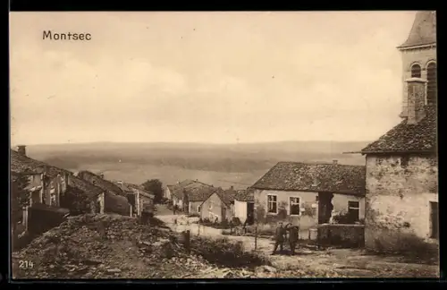 AK Montsec, Soldaten im Ort