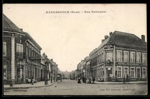 AK Hazebrouck /Nord, Rue Nationale