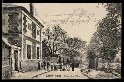 AK Lagny /Oise, Ecole des Filles