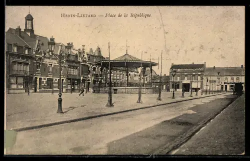 AK Hénin-Liétard, Place de la République