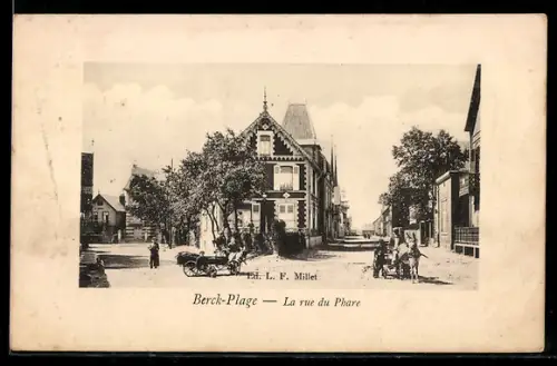 AK Berck-Plage, La rue du Phare