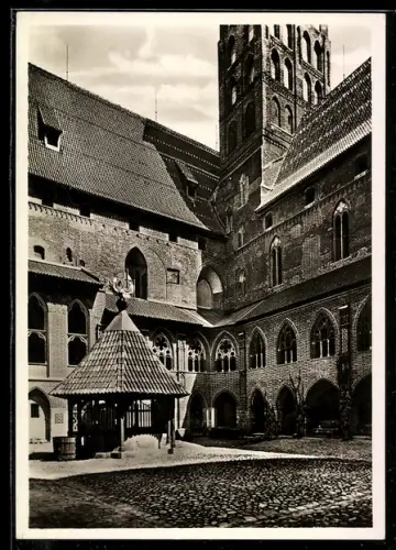 AK Marienburg-Malbork, Kreuzgang im Hochschloss